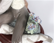 LLADRO A PRECOCIOUS COURTSHIP PORCELAIN FIGURINE 5072