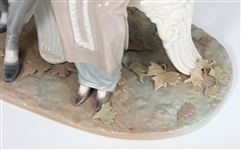 LLADRO LOVERS IN THE PARK PORCELAIN FIGURINE 1274