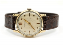 MEN'S WALTHAM GOLD-FILLED CASE MECHANICAL WRISTWATCH