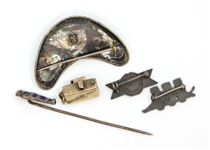 STERLING SILVER ENAMEL & NOVELTY BROOCHES & CHARM