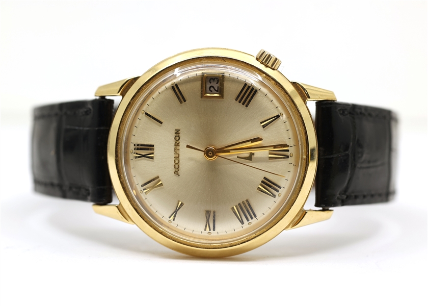 MENS BULOVA 18K GOLD CASE ACCUTRON ELECTRICAL WATCH