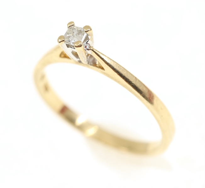 10K GOLD 0.13 CT PRINCESS CUT DIAMOND SOLITAIRE RING