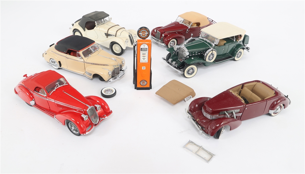 MODEL CARS 1:18 SCALE