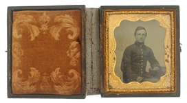 19TH C. TINTYPE OF CIVIL WAR UNION SOLDIER