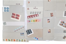 LOOSE INTERNATIONAL & US POSTAGE STAMPS 