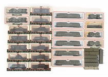 MODEL POWER MILITARY MODEL TRAIN CARS HO SCALE