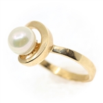 10K YELLOW GOLD PEARL FASHION RING