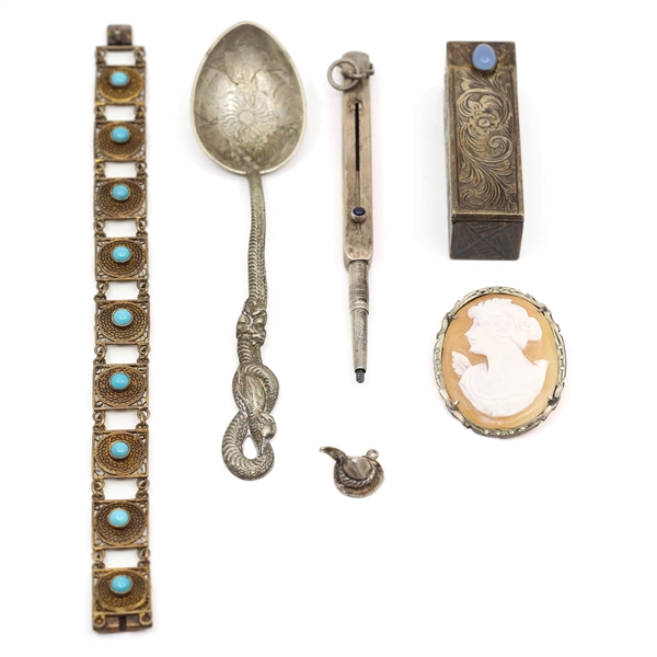 .800 SILVER WOMENS ACCESSORIES & .875 SILVER SPOON