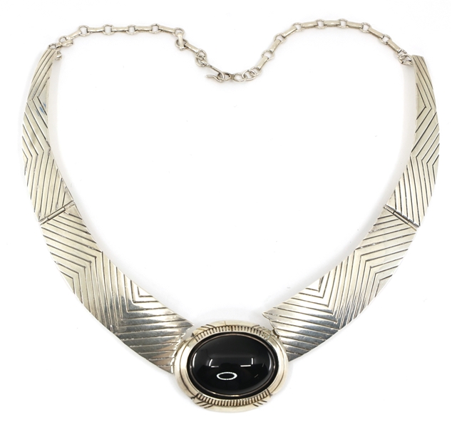 STERLING SILVER DELBERT DELGARITO SIGNED ONYX NECKLACE