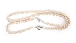 COSTUME PEARL NECKLACES