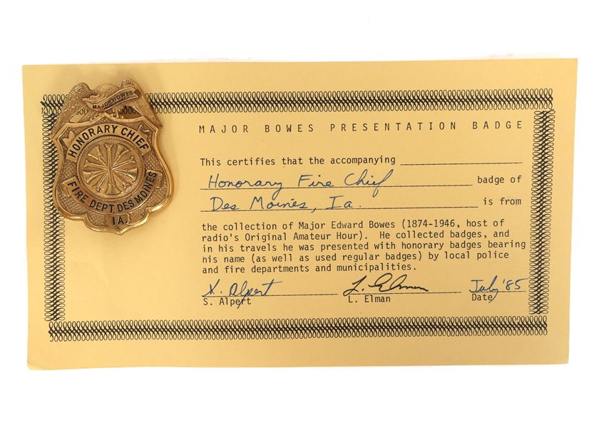 MAJOR BOWES AMATEUR HOUR DES MOINES IA FIRE CHIEF BADGE