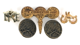 20TH C. US POLITICAL CANDIDATE & CAMPAIGN BUTTONS