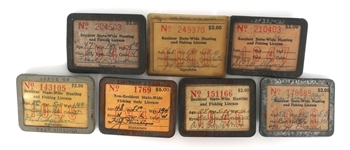 SOUVENIR PLAQUE, HUNTING/ FISHING LICENSES & BUTTONS
