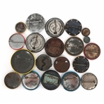 SOUVENIR PLAQUE, HUNTING/ FISHING LICENSES & BUTTONS