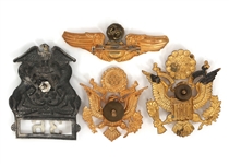 20TH CENTURY MILITARY & MASONIC INSIGNIA