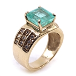 14K YELLOW GOLD EMERALD & DIAMOND FASHION RING
