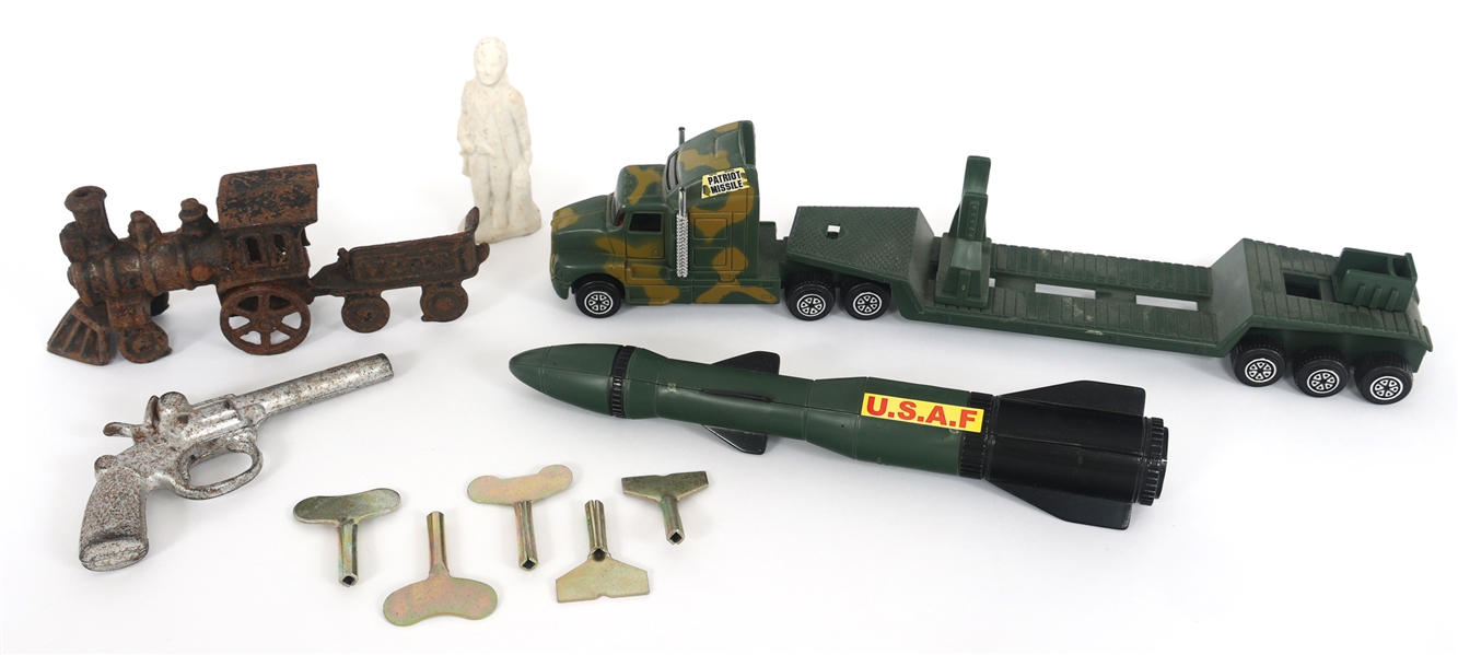 NOVELTY TOYS AND CLOCK KEYS