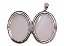 STERLING SILVER DANECRAFT OVAL-SHAPED LOCKET PENDANT