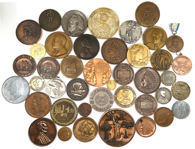 20TH C. BRASS, BRONZE & PEWTER TABLE MEDALS