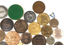 20TH C. BRASS, BRONZE & PEWTER TABLE MEDALS