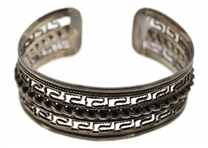 SILVER FASHION RINGS & BRACELETS
