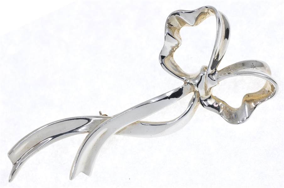 TIFFANY & CO. STERLING SILVER RIBBON BOW BROOCH