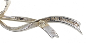 TIFFANY & CO. STERLING SILVER RIBBON BOW BROOCH