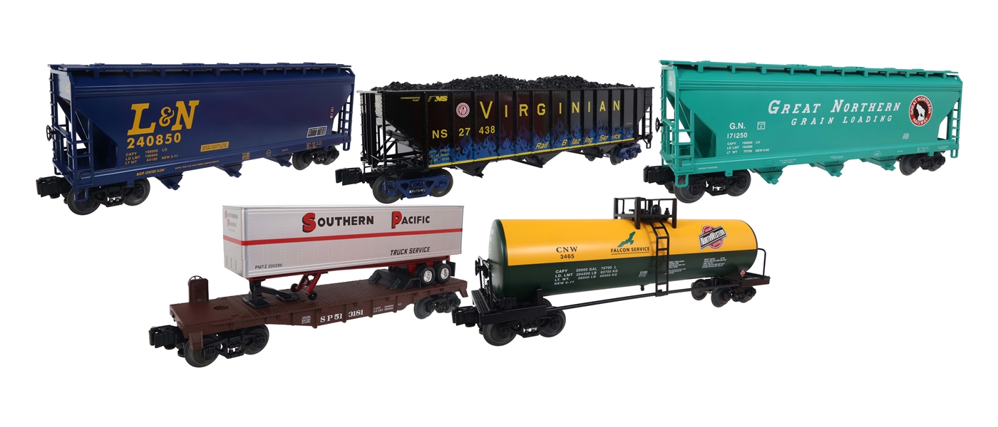 LIONEL O GAUGE TRAIN CARS - LOT OF 5
