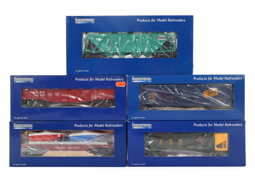 INDUSTRIAL RAIL O-27 GAUGE TRAIN CARS - LOT OF 5