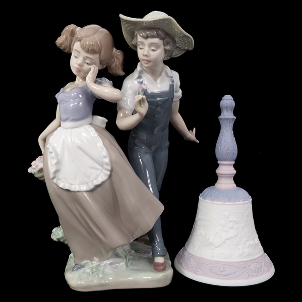 LLADRO PORCELAIN FIGURINES - LOT OF 2