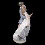 LLADRO PORCELAIN FIGURINES - LOT OF 2