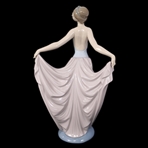 LLADRO PORCELAIN FIGURINES - LOT OF 2
