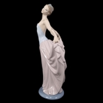 LLADRO PORCELAIN FIGURINES - LOT OF 2