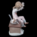 LLADRO PORCELAIN FIGURINES - LOT OF 2