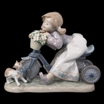 LLADRO PORCELAIN FIGURINES - LOT OF 2