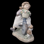 LLADRO PORCELAIN FIGURINES - LOT OF 2