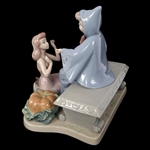 LLADRO PORCELAIN FIGURINE CINDERELLA RAGS