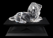 SWAROVSKI CRYSTAL 1995 LION FIGURINE WITH BOX