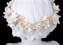LLADRO PORCELAIN FIGURINE CHERUB OF LOVE