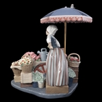 LLADRO PORCELAIN FIGURINE FLOWERS OF THE SEASON