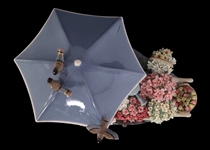 LLADRO PORCELAIN FIGURINE FLOWERS OF THE SEASON