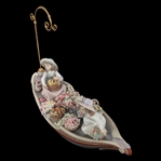 LLADRO PORCELAIN FIGURINE FLOWERS FOREVER