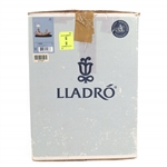 LLADRO PORCELAIN FIGURINE FLOWERS FOREVER