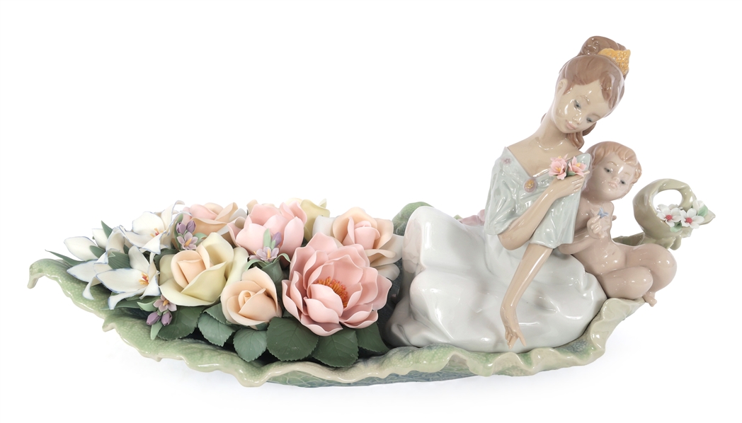 LLADRO PORCELAIN FIGURINE "RIVER OF DREAMS"
