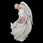 LLADRO PORCELAIN FIGURINE FLOWERS OF PEACE
