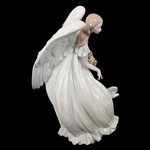 LLADRO PORCELAIN FIGURINE FLOWERS OF PEACE
