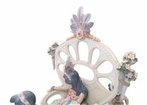LLADRO PORCELAIN FIGURINE HAWAIIAN CEREMONY