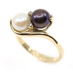 10K YELLOW GOLD BLACK & WHITE PEARL FASHION RINGS 
