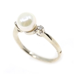 10K WHITE GOLD WHITE PEARL & DIAMOND FASHION RINGS
