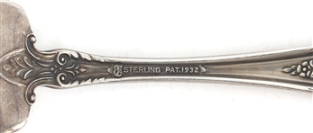 STERLING SILVER TOWLE KING RICHARD PATTERN FLATWARE SET
